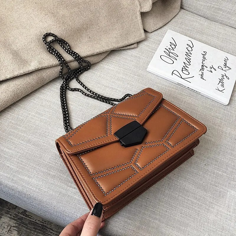 Retro Elegance - Vintage rivet chain sling bag