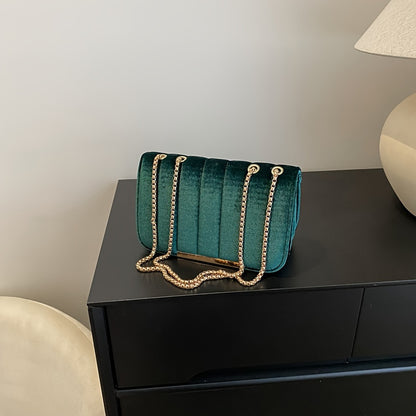 Veilora: Unveiling a World of Stylish Luxury Bridal Bags.