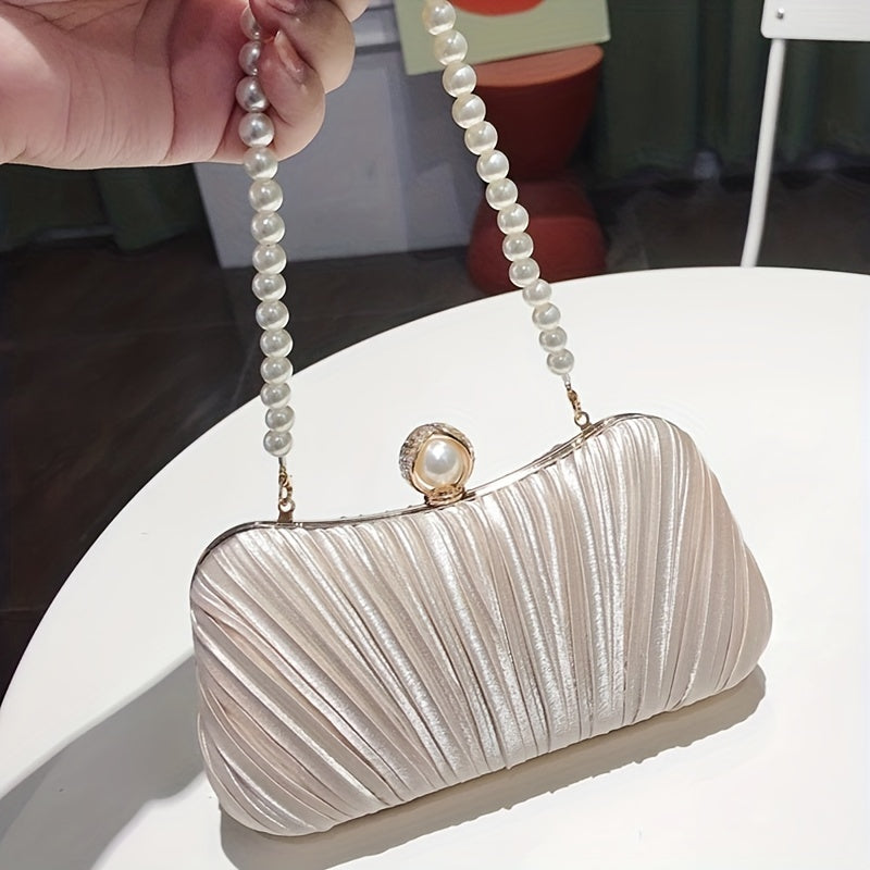 Allure: Captivate in Endless Luxury with Bridal Clutches.