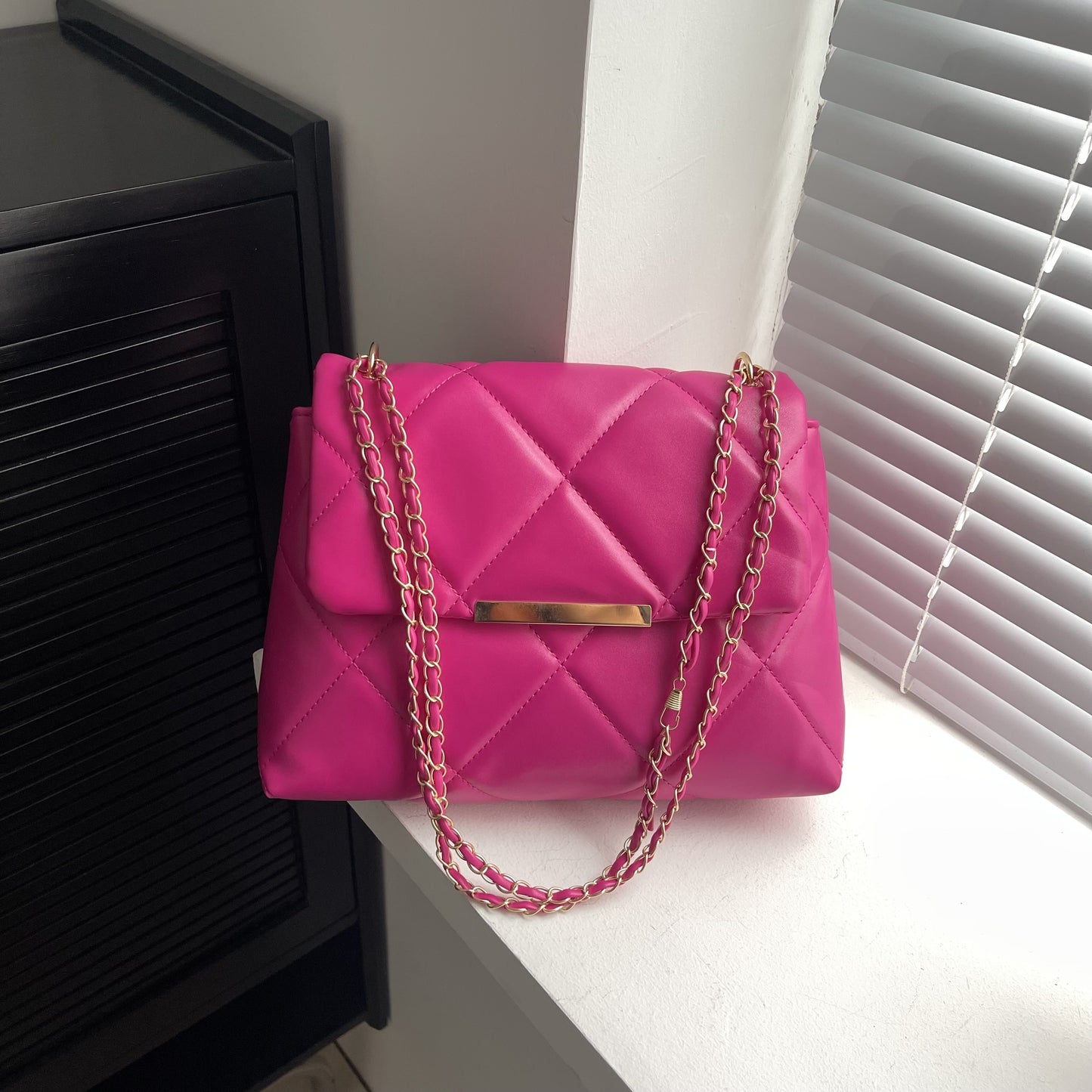 Chic Essence Quilted Leather Hand Bag