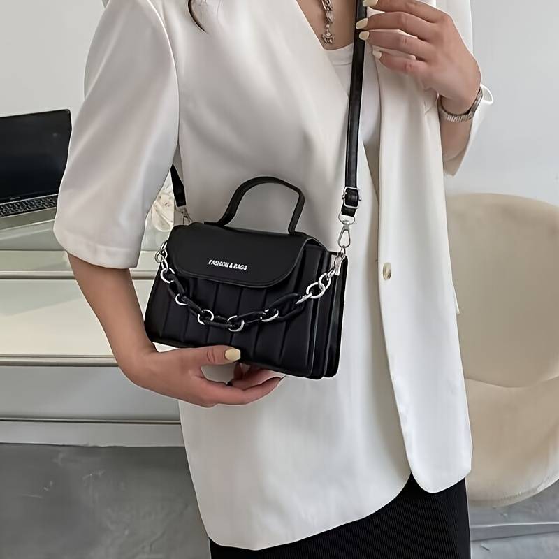 Chic Vista - Elegant Chain Sling bag