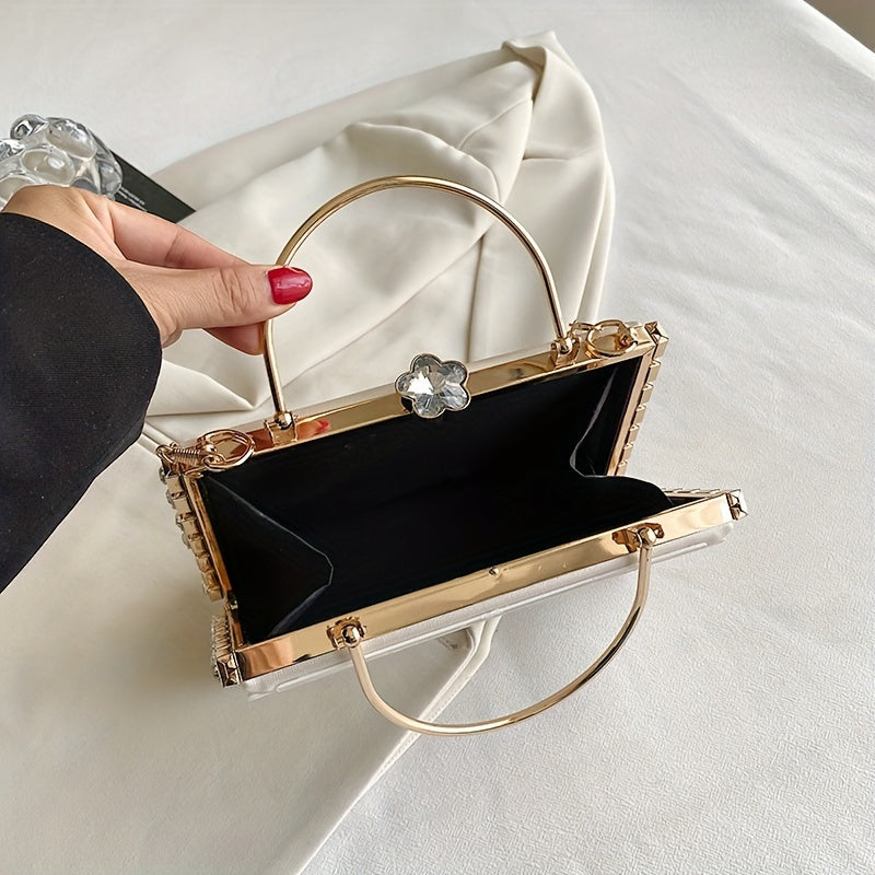 Charme: Elevate Your Charm with Stylish Luxury Clutches.