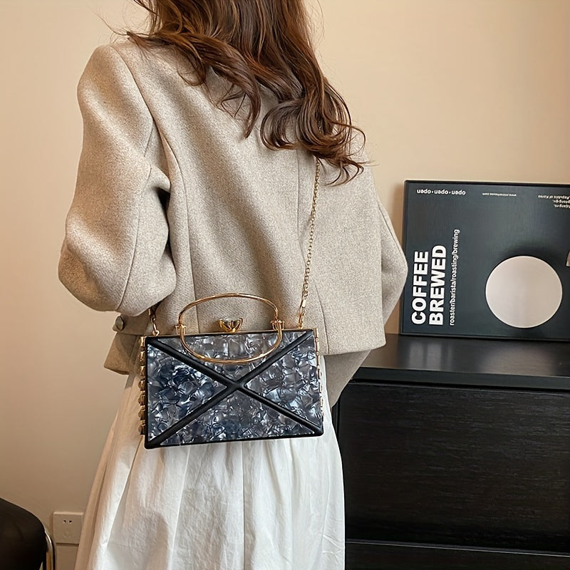 Charme: Elevate Your Charm with Stylish Luxury Clutches.