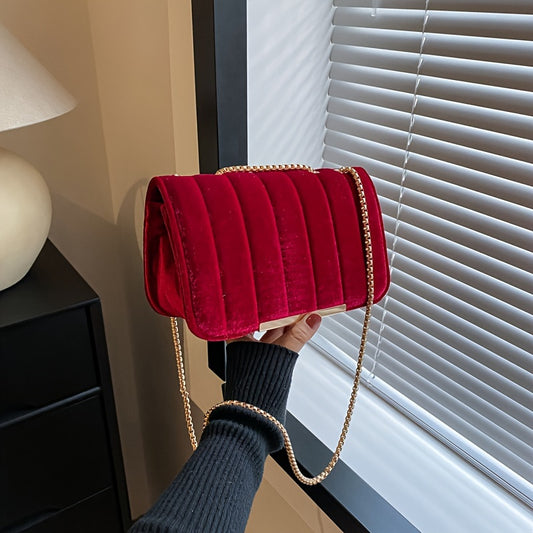 Veilora: Unveiling a World of Stylish Luxury Bridal Bags.