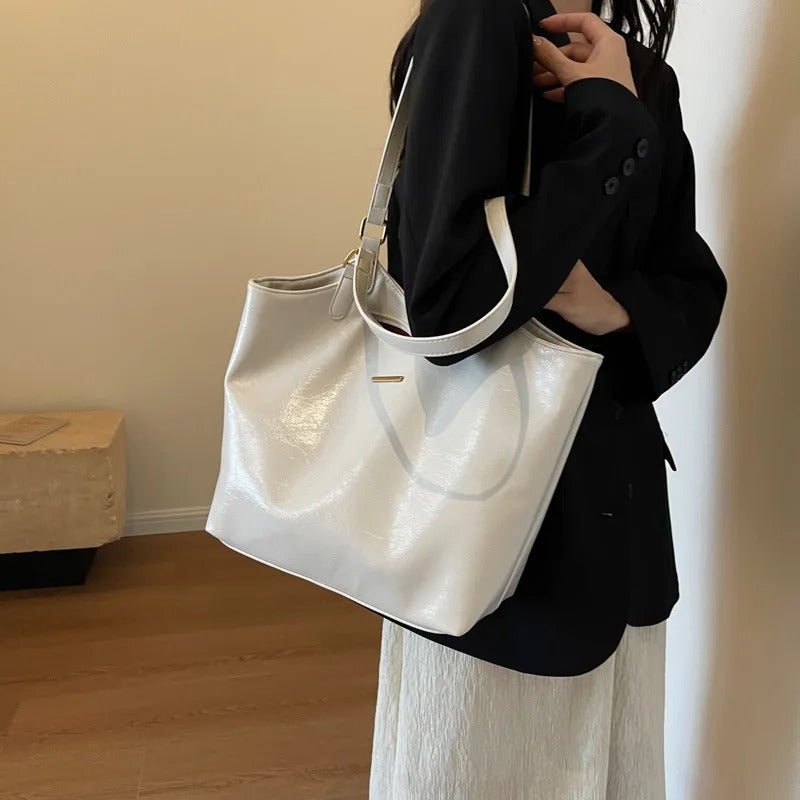 Vintage Leather Shoulder bag