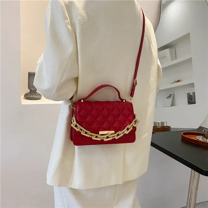 Luxe Linker - Designer chain style sling bag