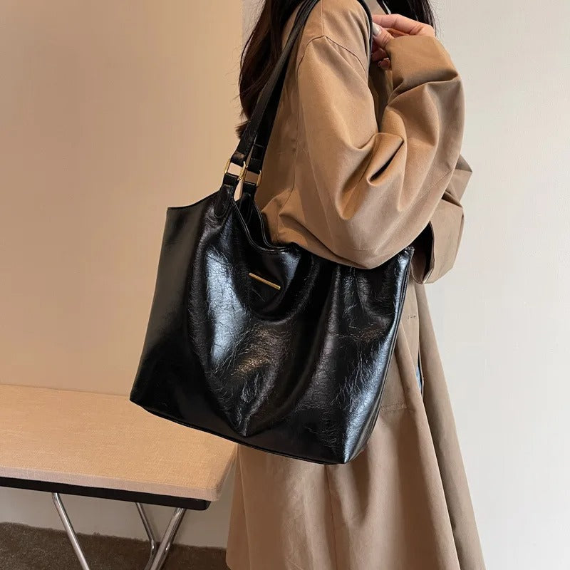 Vintage Leather Shoulder bag